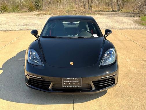 2024 Porsche 718 Cayman S