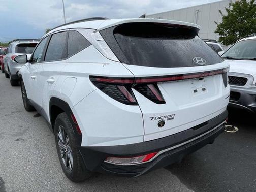 White 2022 Hyundai TUCSON Hybrid Blue