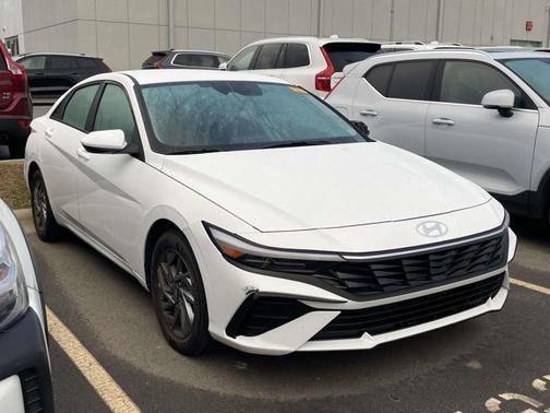 2025 Hyundai ELANTRA HEV Blue