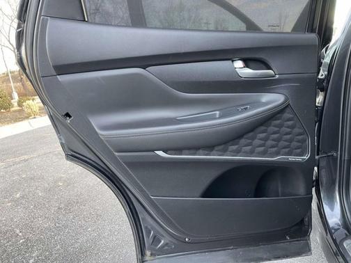 2023 Hyundai SANTA FE HEV SEL Premium