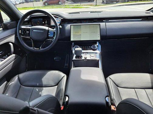 2023 Land Rover Range Rover Sport SE