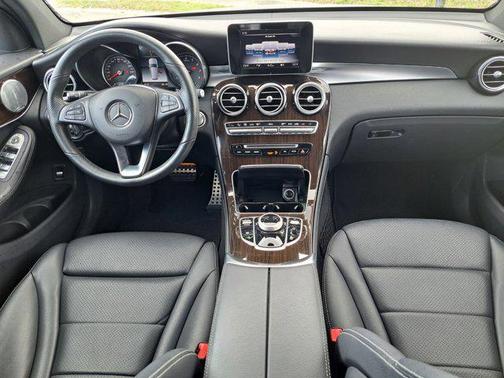 2019 Mercedes-Benz GLC 300 4MATIC