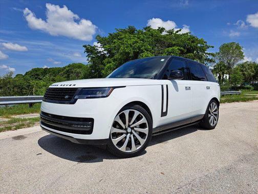 2025 Land Rover Range Rover P400 SE