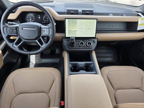 Santorini Black Metallic 2026 Land Rover Defender P400 X-Dynamic SE