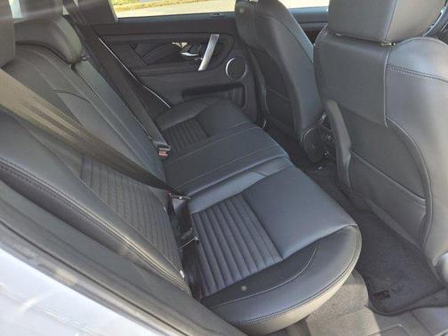 2025 Land Rover Discovery Sport S
