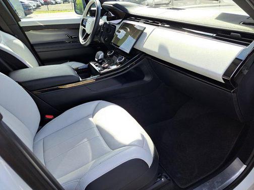 2023 Land Rover Range Rover Sport SE