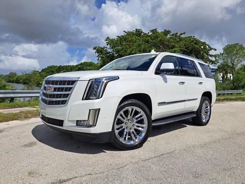 2020 Cadillac Escalade Luxury