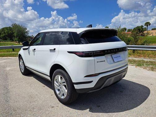 2026 Land Rover Range Rover Evoque Core S