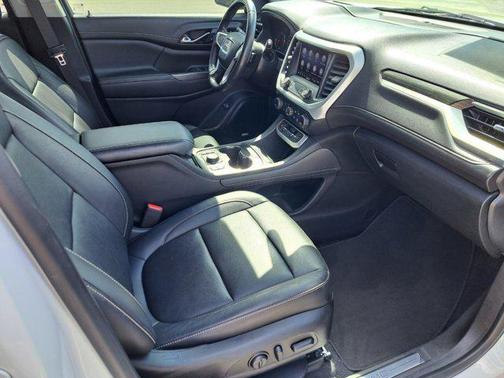 2020 GMC Acadia FWD SLT