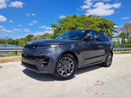 2025 Land Rover Range Rover Sport SE