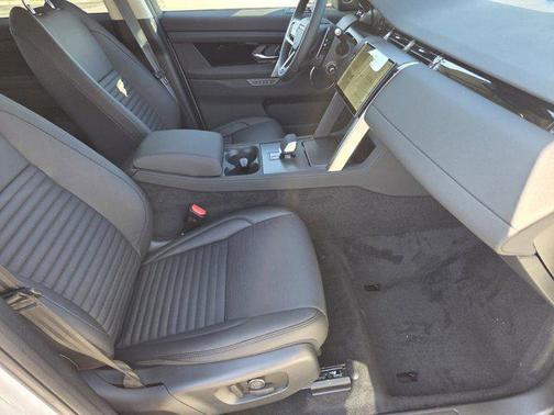 2025 Land Rover Discovery Sport S