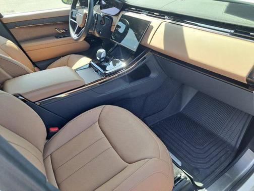 2024 Land Rover Range Rover Sport SE