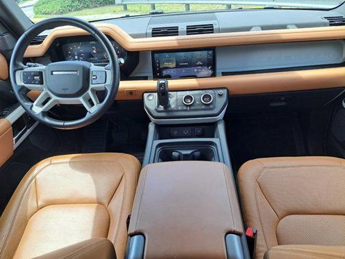 2023 Land Rover Defender 110 S