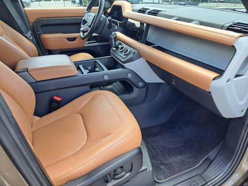 2023 Land Rover Defender 110 S