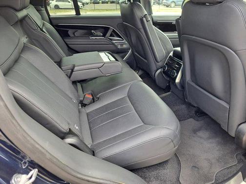 2023 Land Rover Range Rover P400 SE