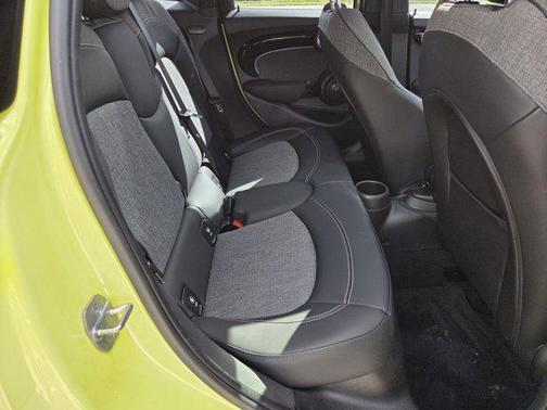 2023 MINI Hardtop Cooper S