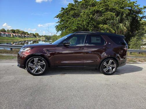 2026 Land Rover Discovery Tempest Edition