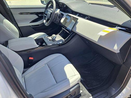 2026 Land Rover Range Rover Evoque Core S