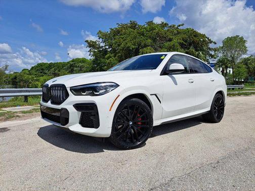 2023 BMW X6 xDrive40i