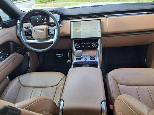 2023 Land Rover Range Rover P400 SE