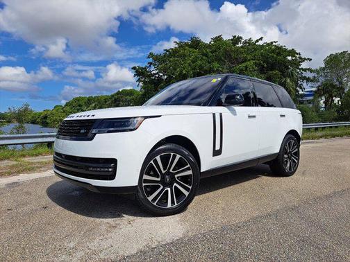 2023 Land Rover Range Rover P400 SE