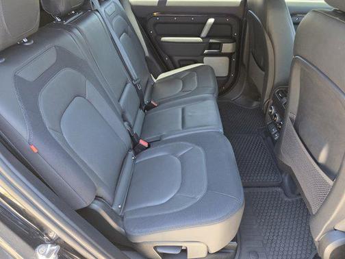 Santorini Black Metallic 2024 Land Rover Defender 130 P400 Outbound