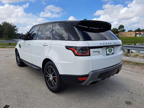 2021 Land Rover Range Rover Sport SE