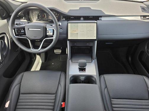 Fuji White 2026 Land Rover Discovery Sport Landmark