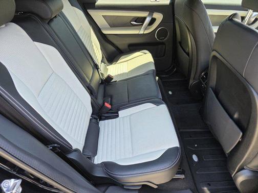 Narvik Black 2020 Land Rover Discovery Sport R-Dynamic S