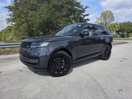 2026 Land Rover Range Rover P400 SE