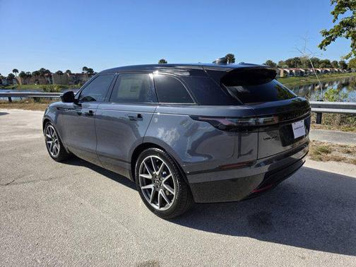 2026 Land Rover Range Rover Velar P250 SE R-Dynamic