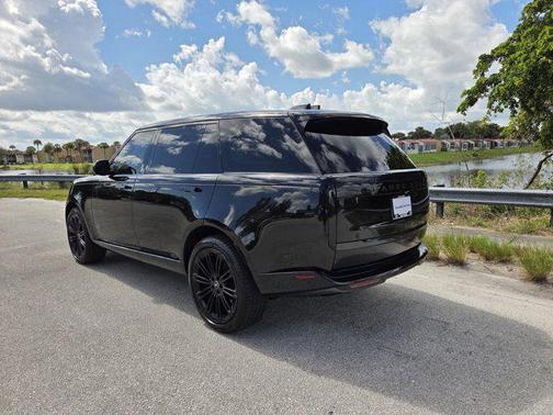 2024 Land Rover Range Rover P400 SE
