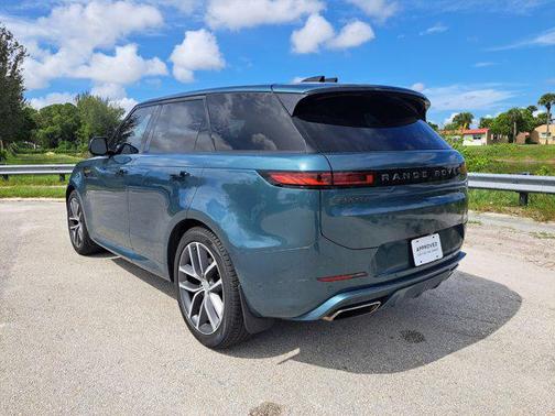 2023 Land Rover Range Rover Sport SE