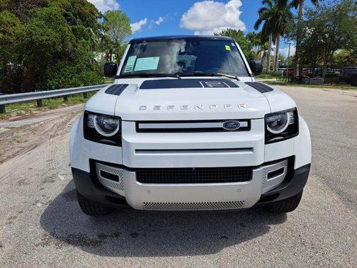 2023 Land Rover Defender 110 S