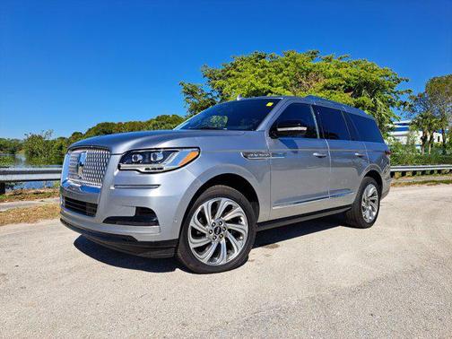 2024 Lincoln Navigator Reserve