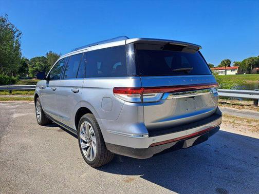 2024 Lincoln Navigator Reserve