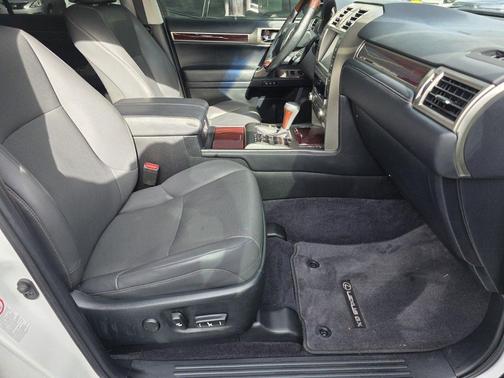 Starfire Pearl 2019 Lexus GX 460 Base