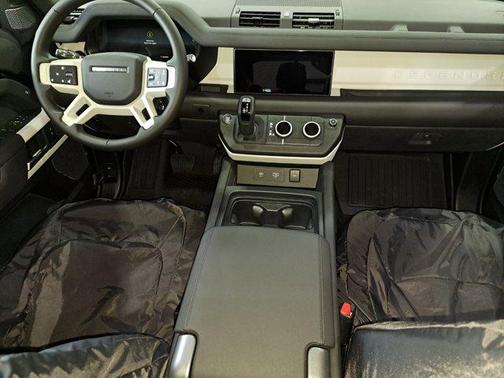 2024 Land Rover Defender 110 P300