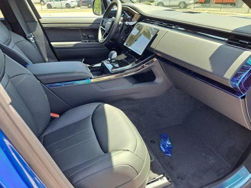 2025 Land Rover Range Rover Sport Autobiography