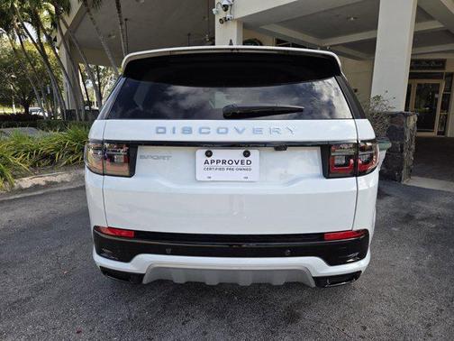 2025 Land Rover Discovery Sport S