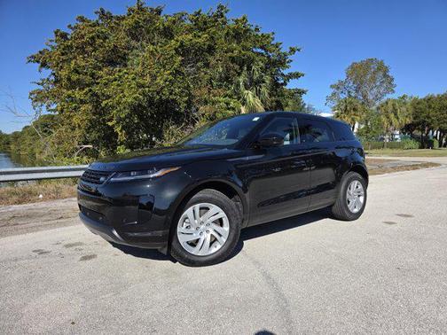 2026 Land Rover Range Rover Evoque Core S