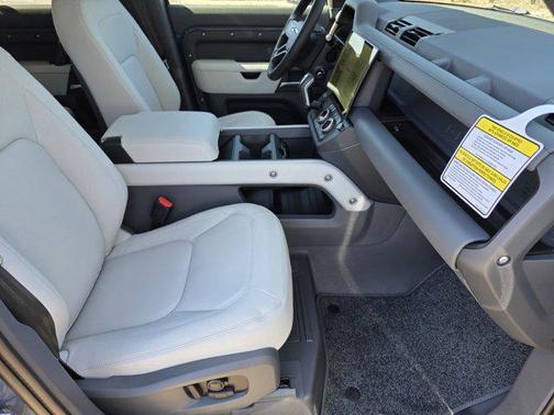 2026 Land Rover Defender P300 S