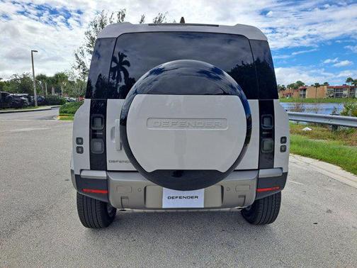 2026 Land Rover Defender S