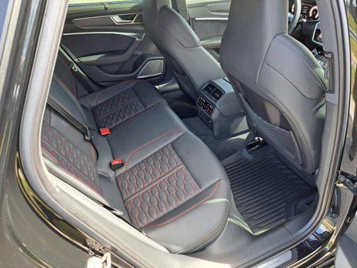 2025 Audi RS 6 Avant 4.0T