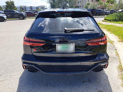 2025 Audi RS 6 Avant 4.0T