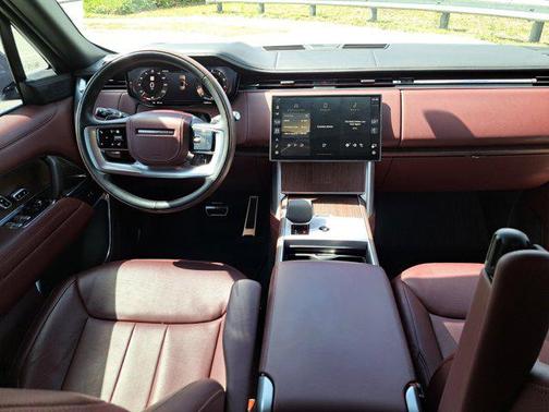 2024 Land Rover Range Rover P530 Autobiography
