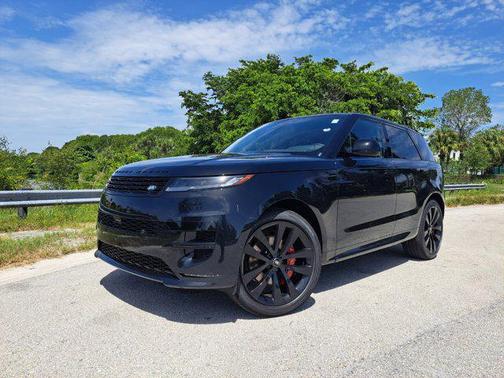 2025 Land Rover Range Rover Sport SE