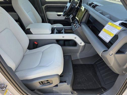 2026 Land Rover Defender P300 S