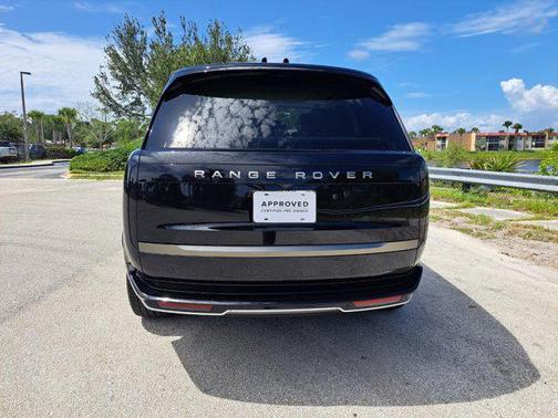 2024 Land Rover Range Rover P400 SE