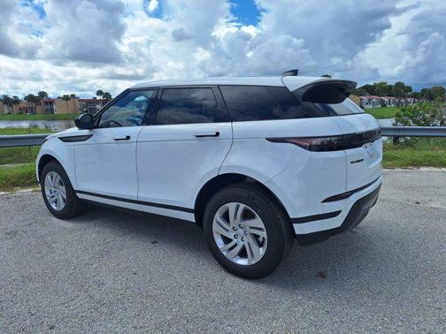 2026 Land Rover Range Rover Evoque Core S
